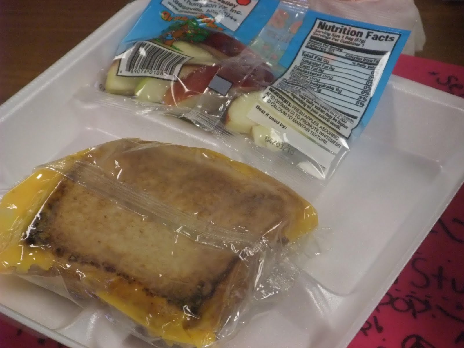 What's For School Lunch? USA School Lunch Grilled Cheese and Apples