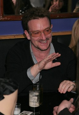 [bono_rodarte_show.JPG]