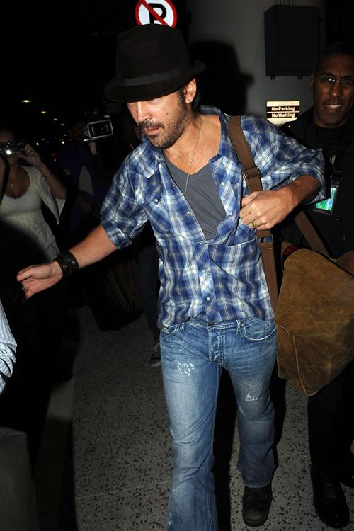 [colin_farell_speedster.jpg]