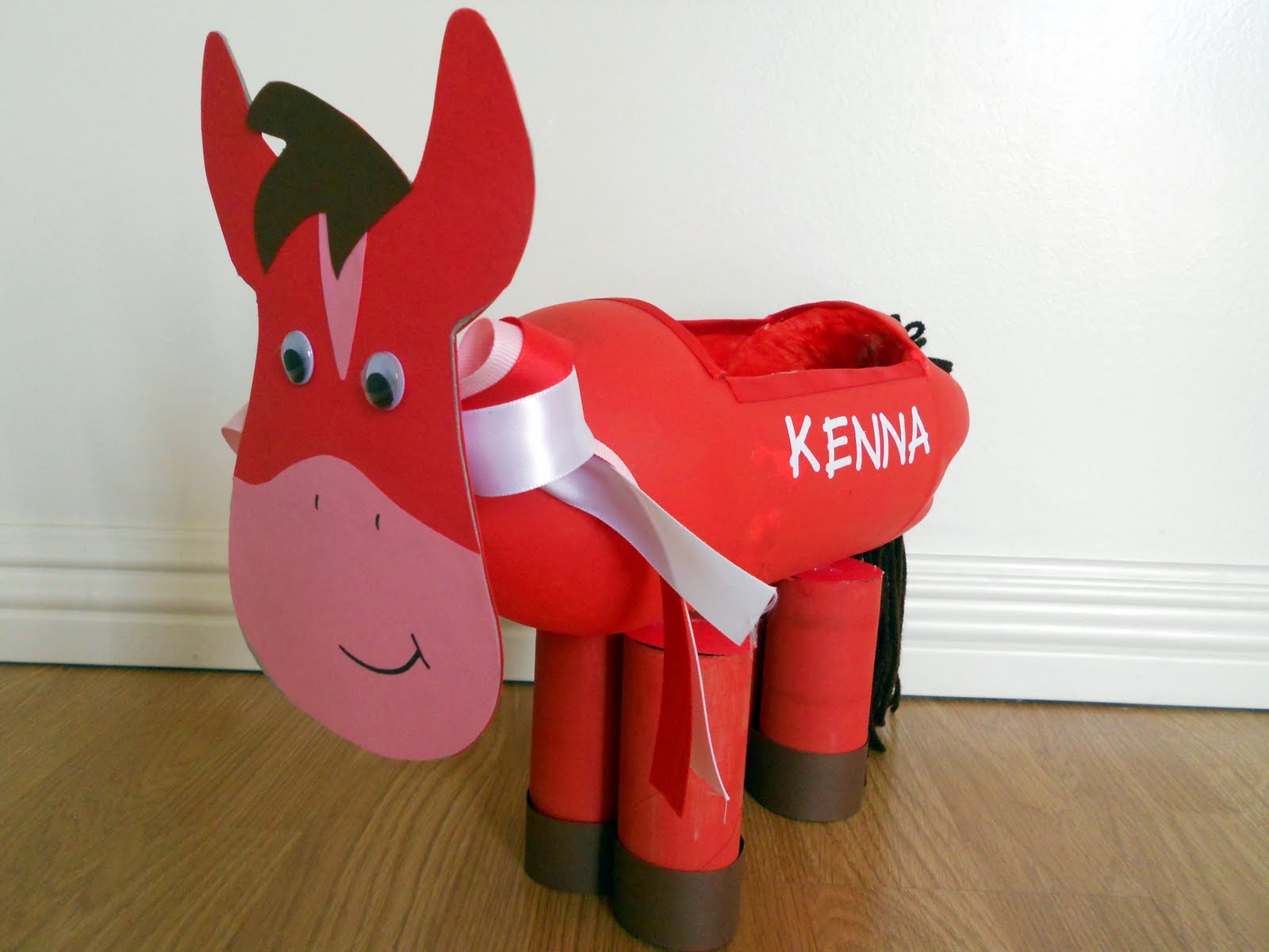 A Mama B's: Valentine's Box- Horsey.
