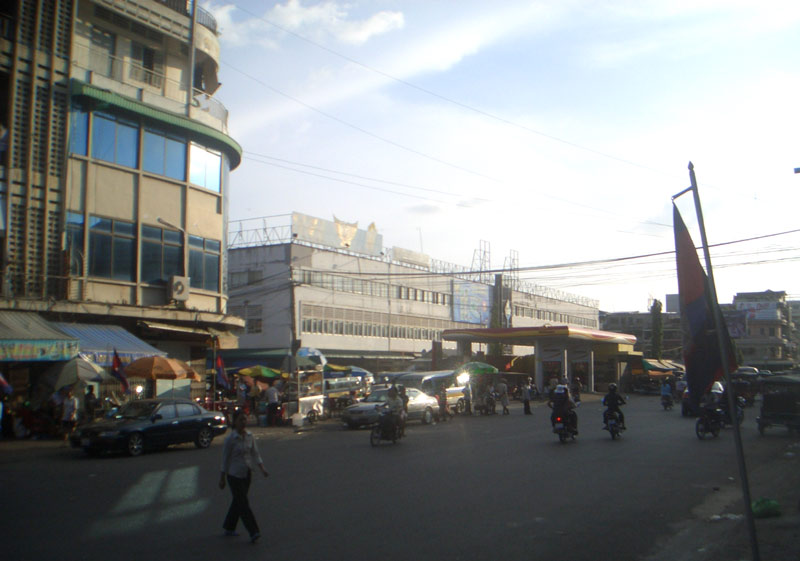 Olympic Market Phnom Penh a Thriving Hub for Local Commerce