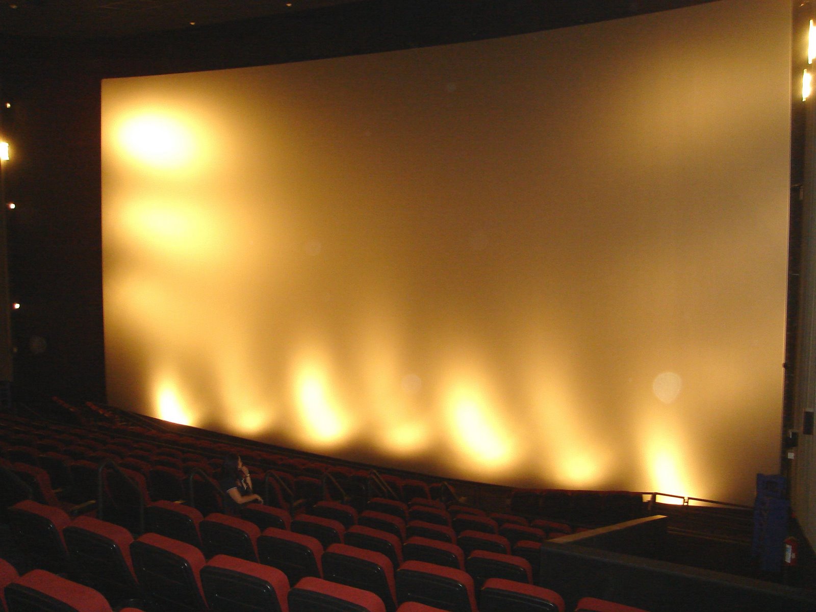 [imax11.JPG]