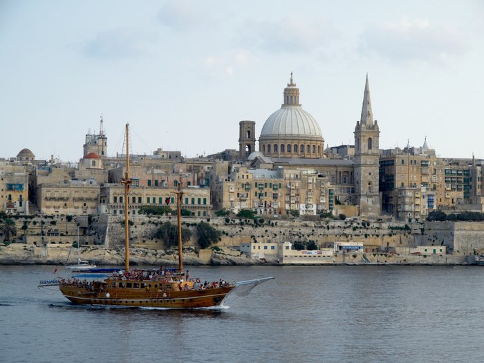 johnsunseaandskytravel: Sliema - Malta Travel Guide