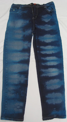 Amethistle: Creativity for the Fun of It!: Tie-dyeing Blue Jeans