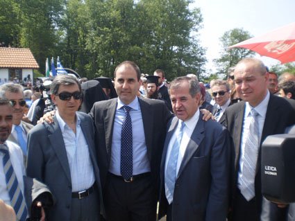 [ekdilosi+gia+nomarxi.JPG]