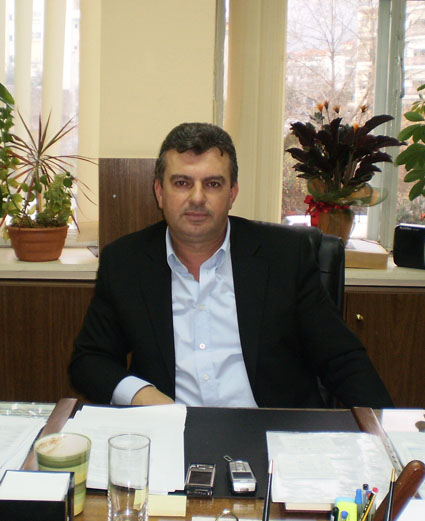 [galanopoylos.JPG]