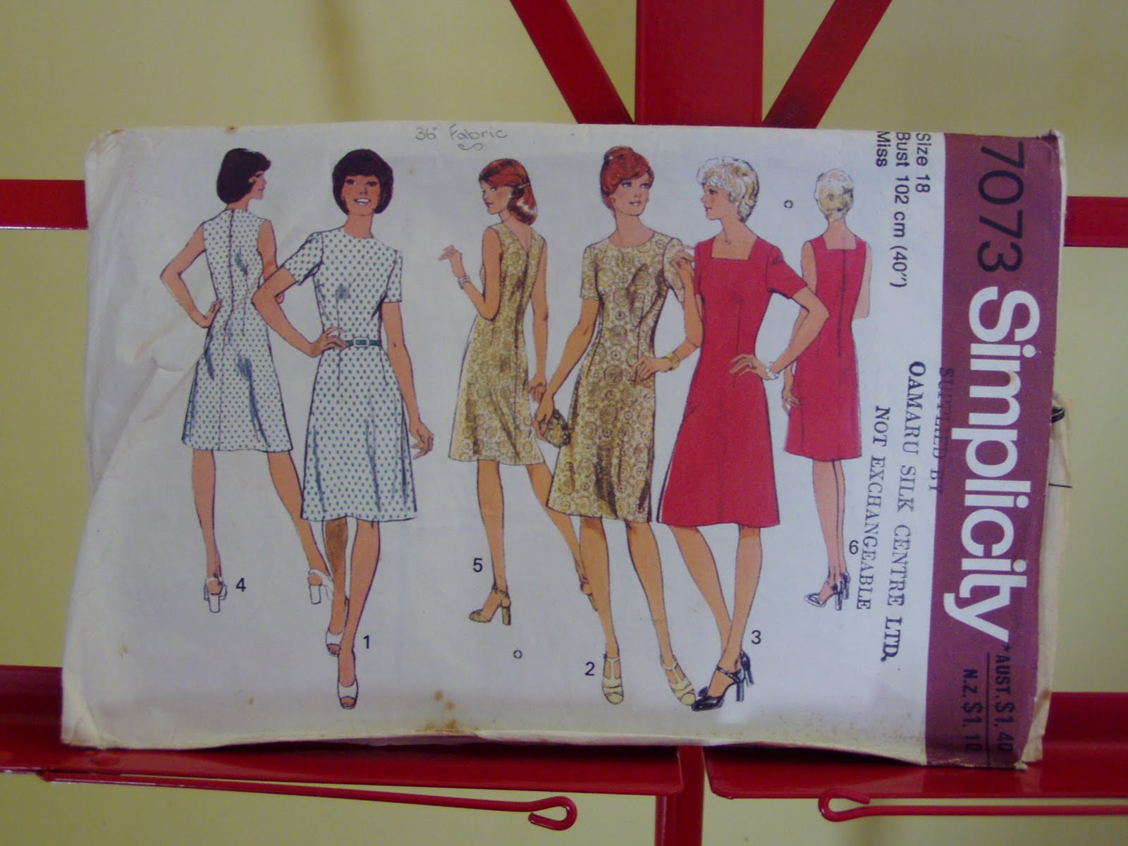 Polkadots and Spinning Tops: August 2010