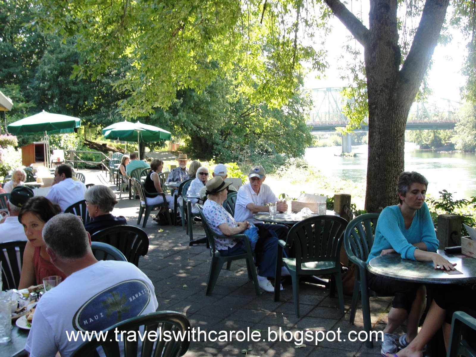 Travels With Carole Eugene, Oregon McMenamins North Bank; restaurant review