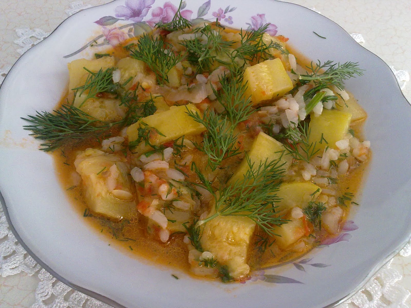 Pirinçli Kabak Yemeği | Lezzet sarayı Pirinçli Kabak Yemeği | Lezzet sarayı