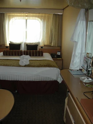 Holland America Veendam Oceanview Room