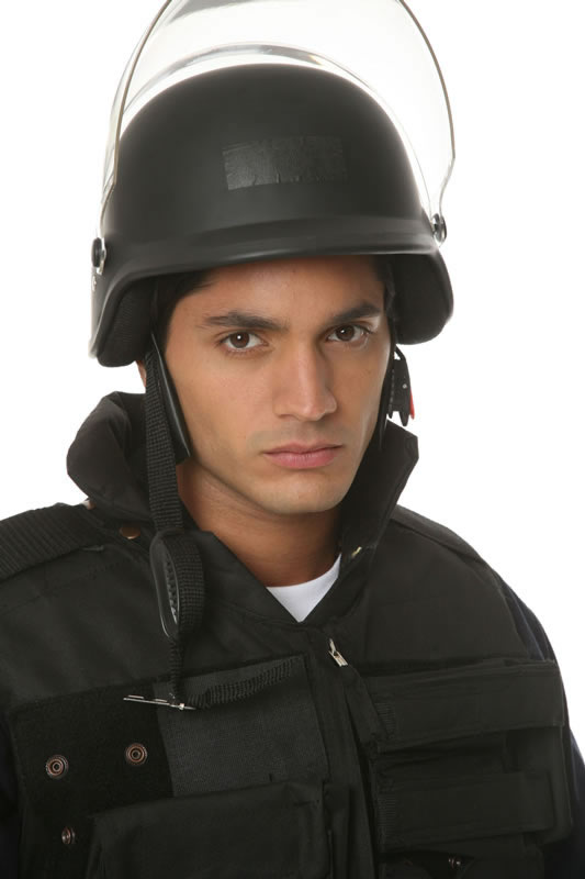 Man Central: Daniel Elbittar: Close To You