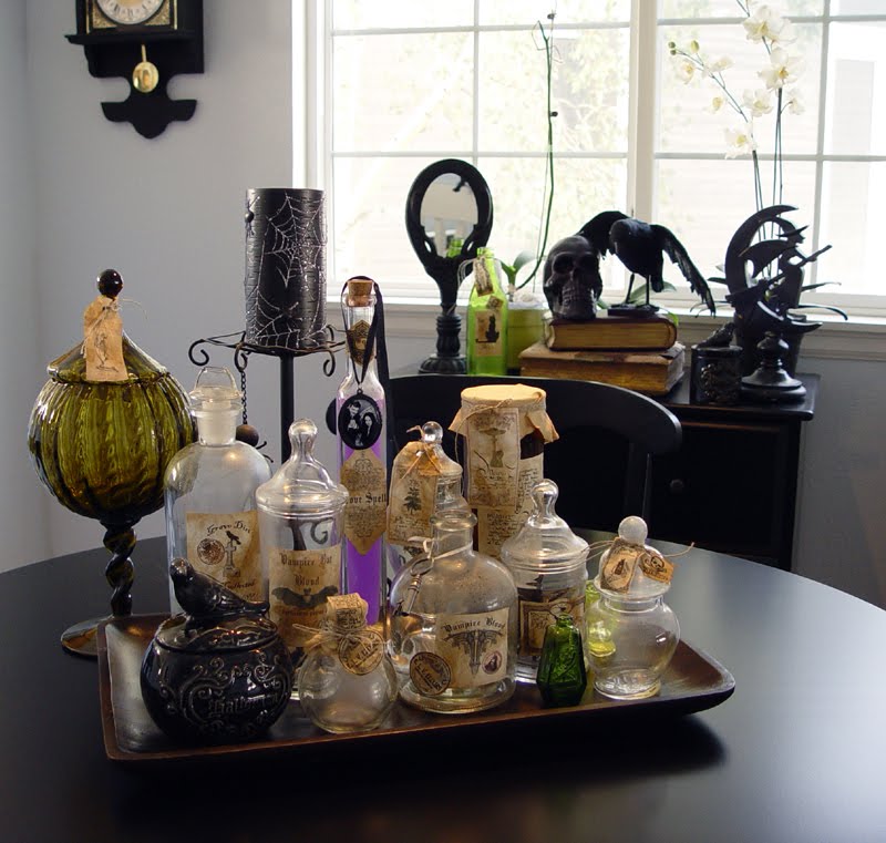 EV Miniatures Halloween Prop Potion Bottles
