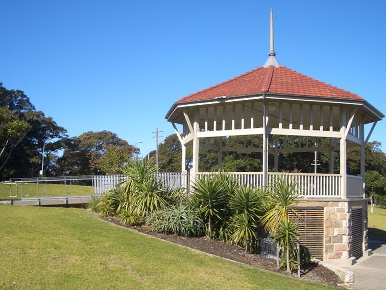 Sydney City and Suburbs Moore Park rotunda