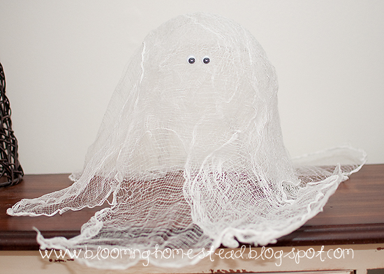 Kids Craft-Cheesecloth Ghosts - Blooming Homestead