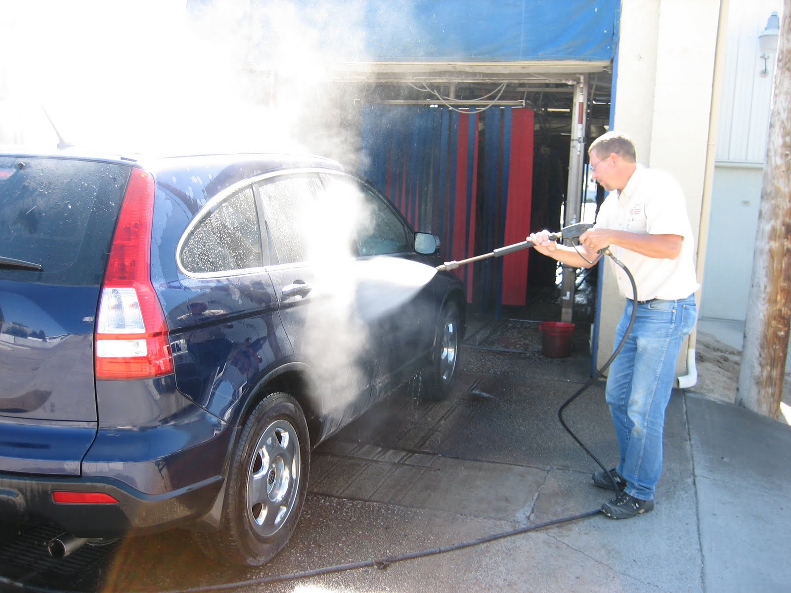 12th Avenue Full Service Car Wash