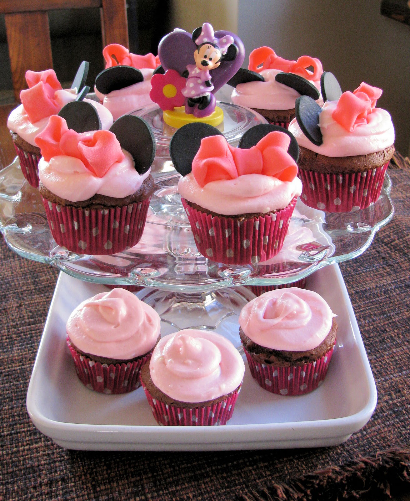 Ordinary Miracles of Life Minnie Mouse Cupcakes