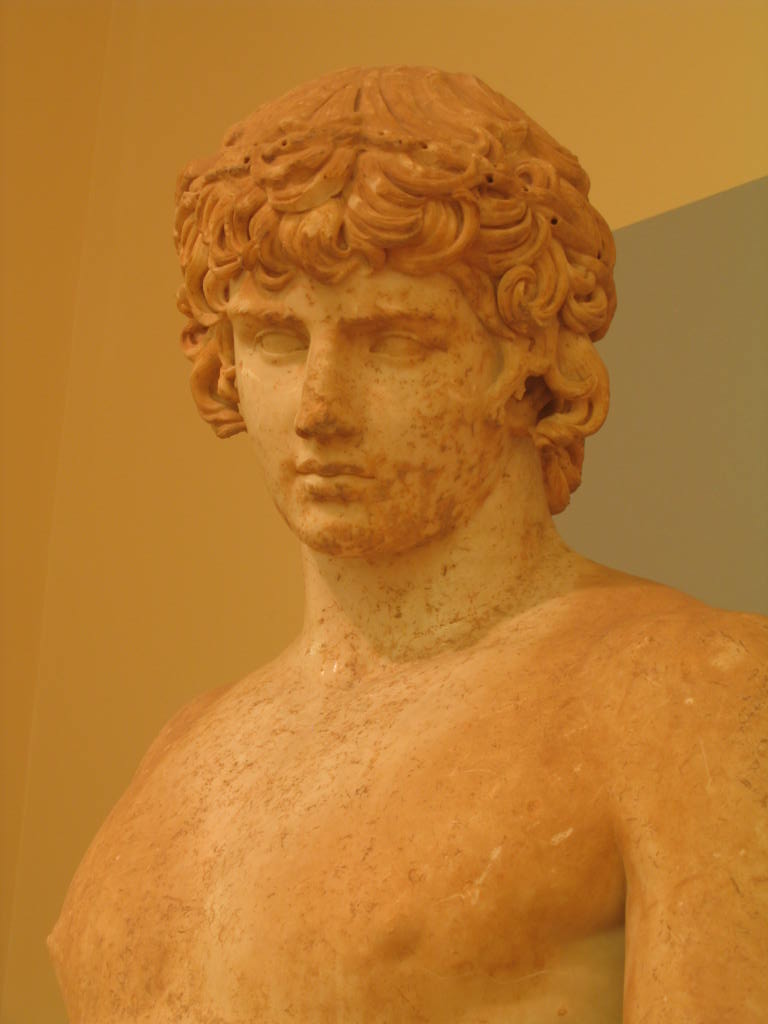 Python of delphi 8 the charoteer at the delphi archeological museum 