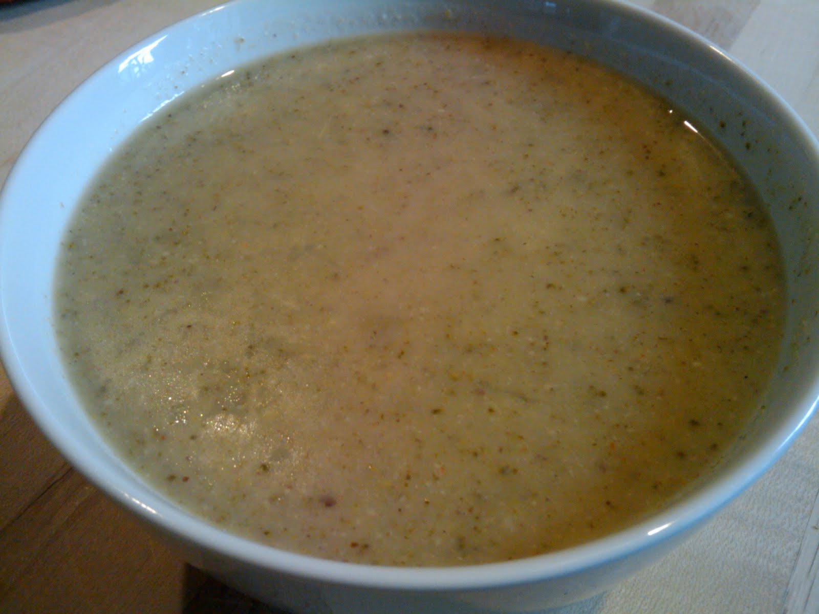 Bad Ass Baker: Mum's Broccoli-Hazelnut soup