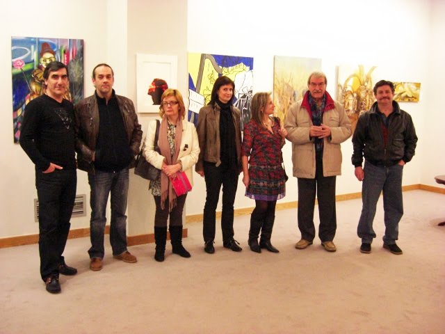 The artists presents with D. Francisco Pablos