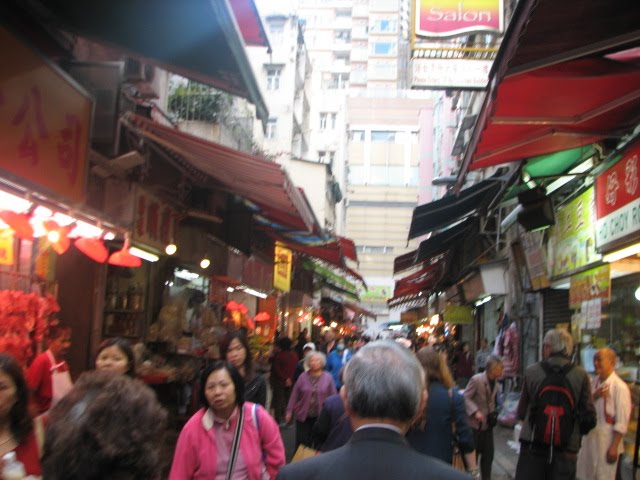 [Hong+Kong+and+China+524.jpg]