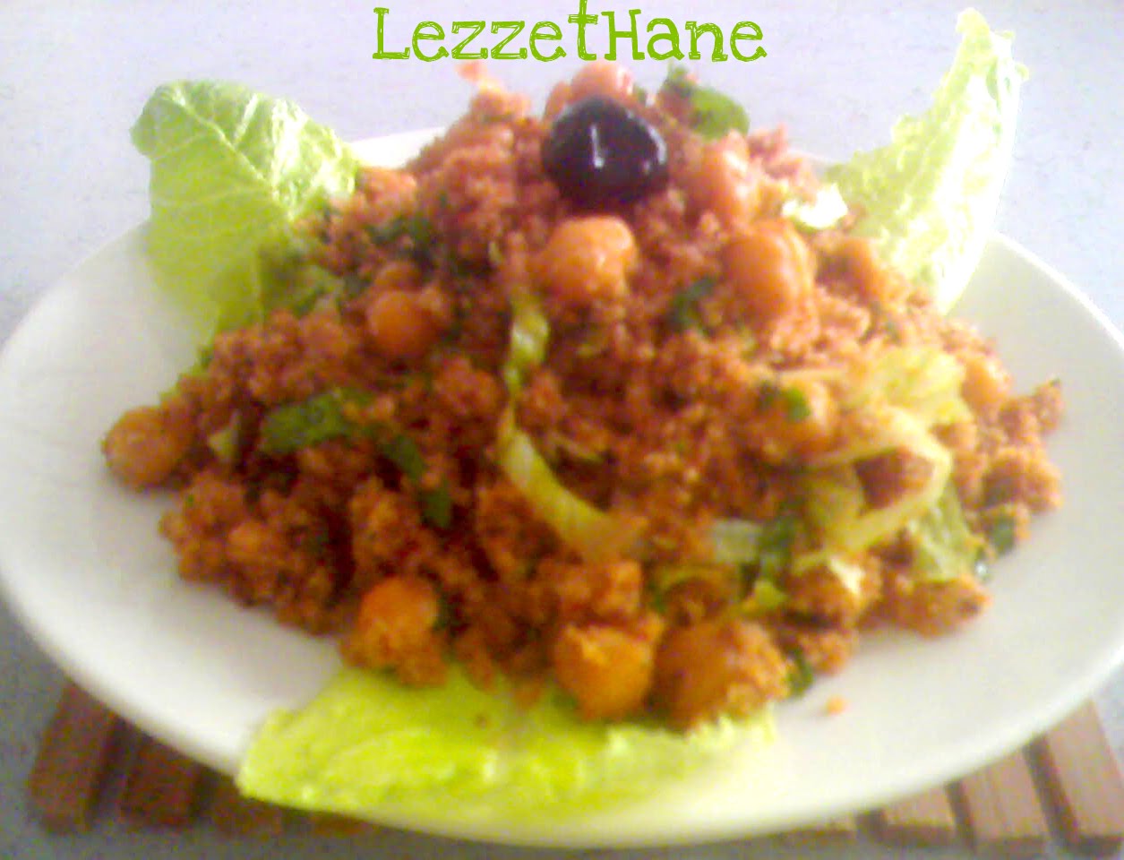 Bulgurlu nohut salatası Tarifi Bulgurlu nohut salatası Tarifi