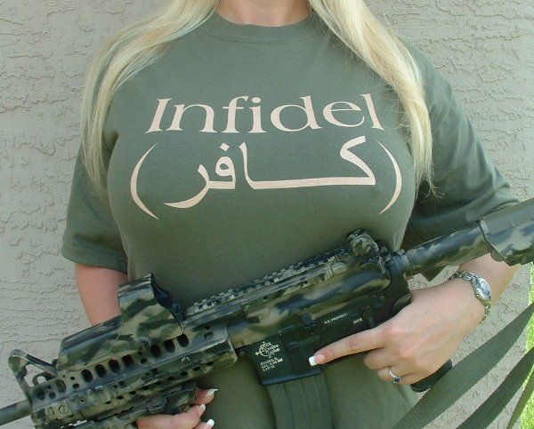 [Girlz_with_Guns_2_23.jpg]