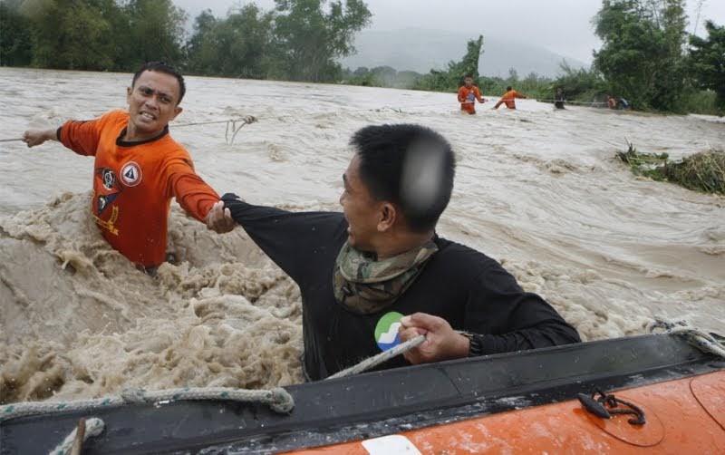Ang bagyong ondoy ang pagbaha at ang kalamidad pagod ka na bang
