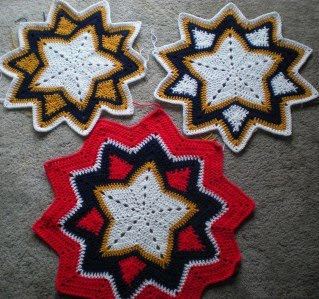 Rose Ripple: Crochet Baby Blanket in the Round - Yahoo! Voices