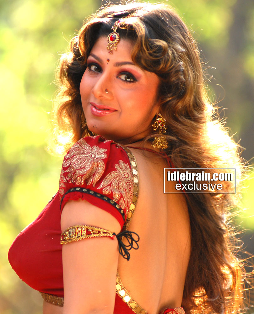 hot item girls hot rambha spicy stills