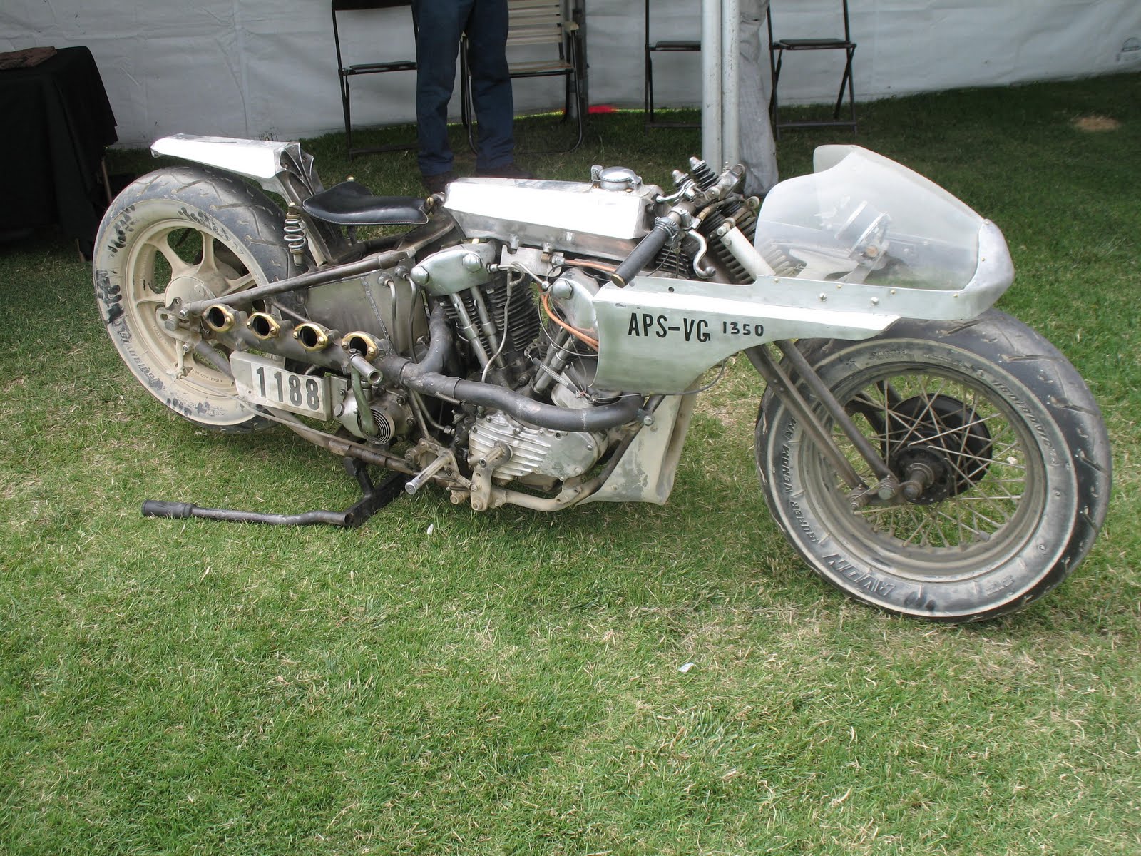 Weakened Warrior: L.A. Calendar Motorcycle Show 2010 Update