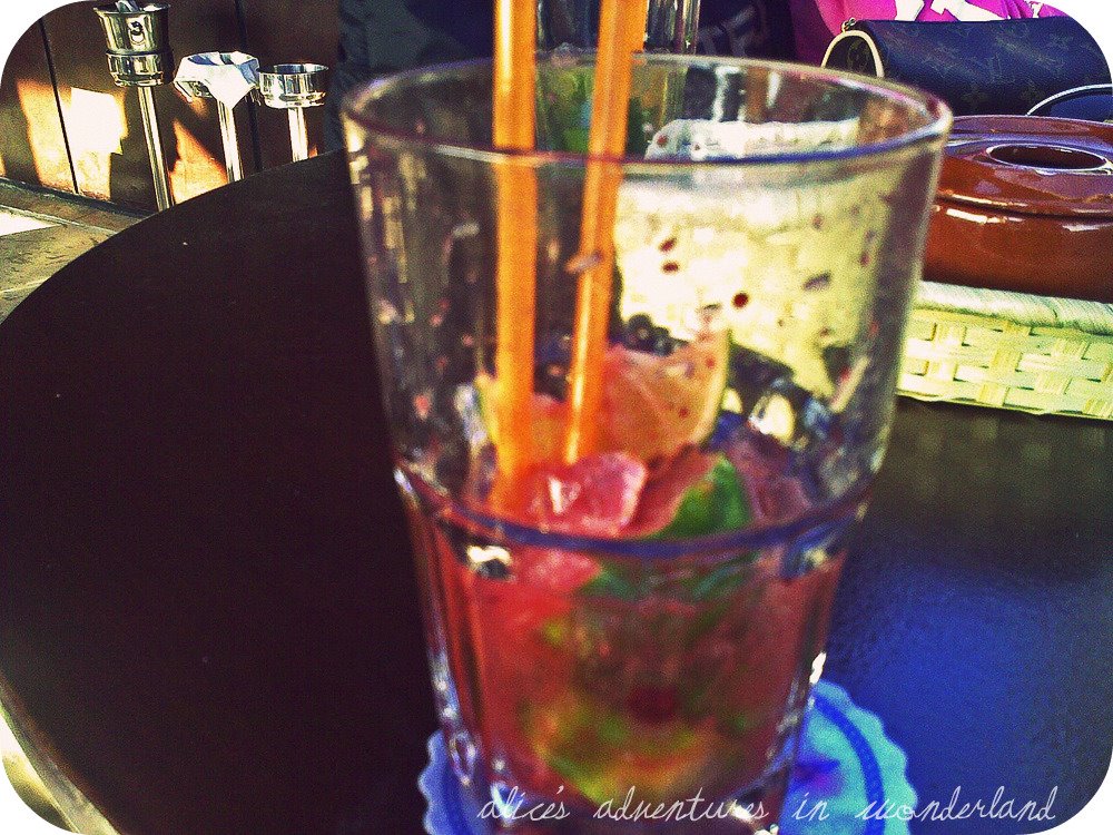 [Strawberry-Caipiroska.jpg]