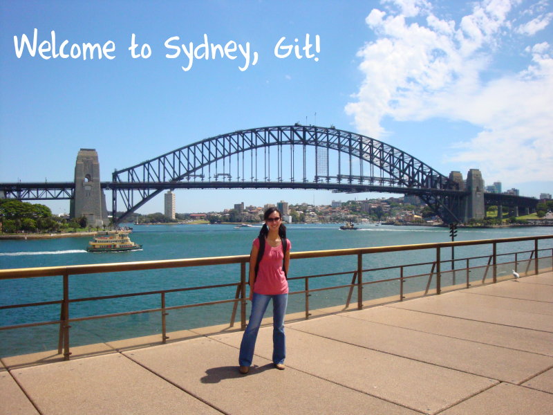 [day1c-harbourbridge2.JPG]