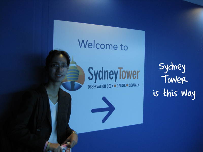 [day2i-SydneyTower.jpg]