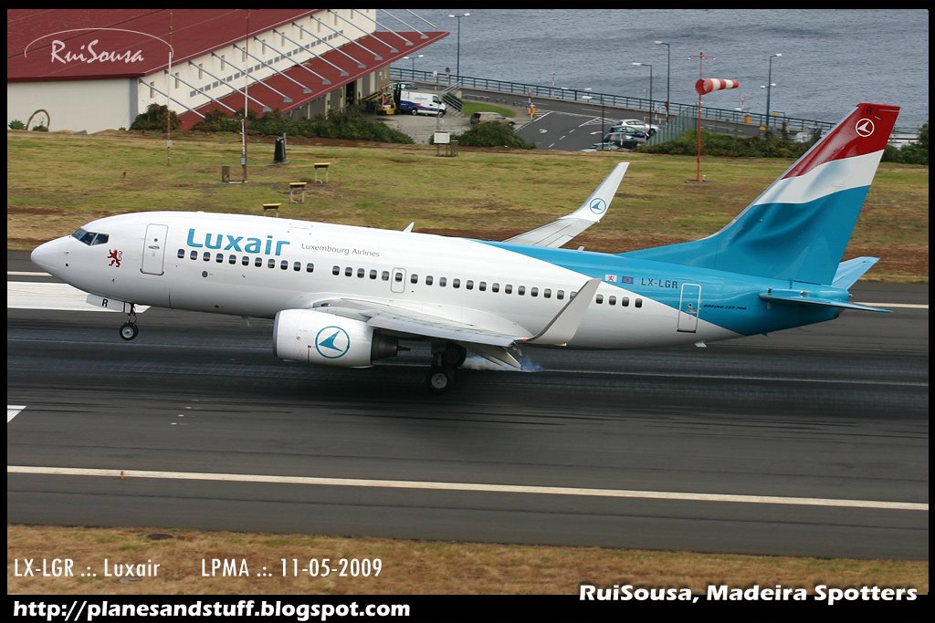 [LX-LGR_Luxair_LPMA_11Mai2009aBlog.jpg]