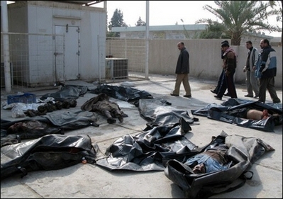 [Baquoba+19+executed+men.jpg]