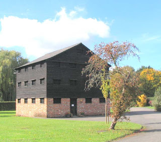 Newer Post Although There Are Plenty Of Exhibits Aimed At Instructing Entertaining Children The He Barn And Small Belonged To Headstone Manor Recently