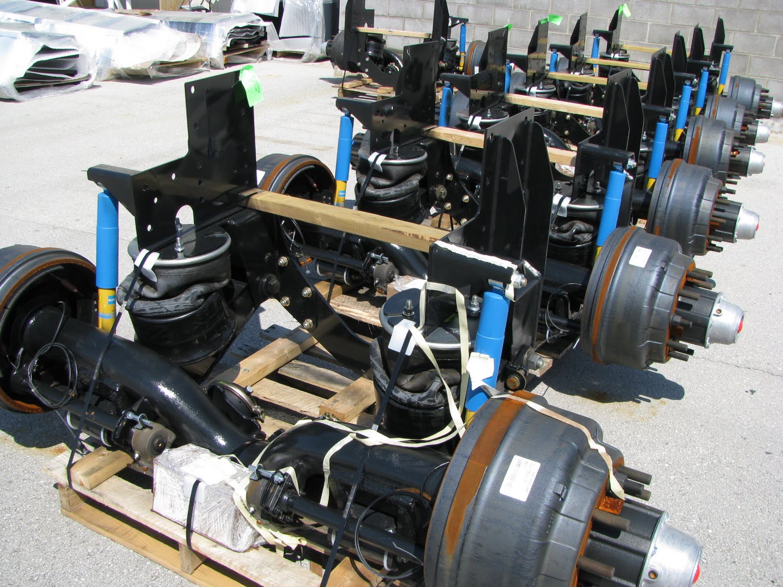 Paul & Joyce, Exploring our Country Tiffin Powerglide Chassis Shop