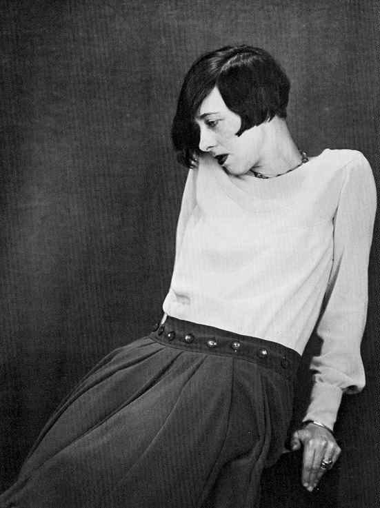 [Berenice+Abbott+Solita+Solano+1920.jpg]
