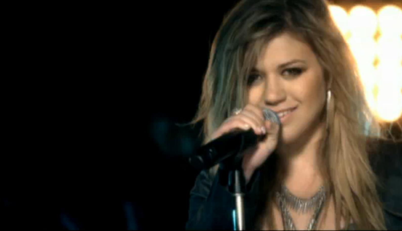 西洋C大調 5/6 Kelly Clarkson My Life Would Suck Without You MV