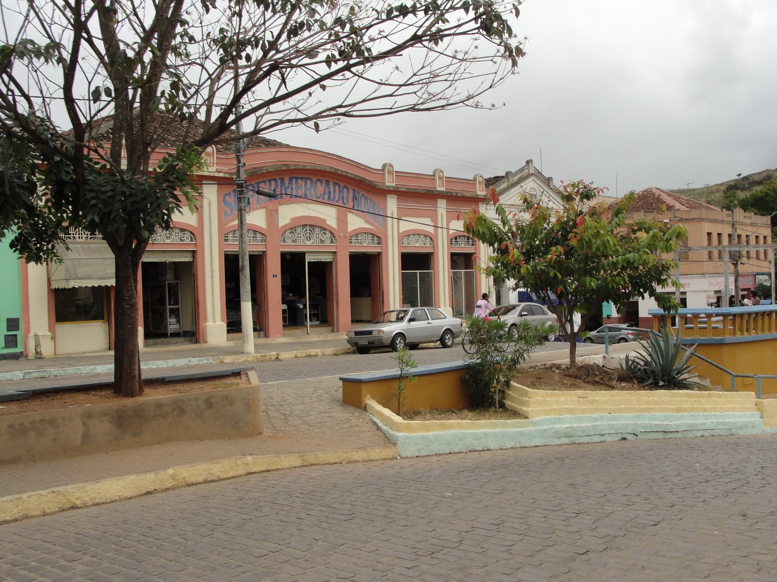 PEDRA AZUL MG