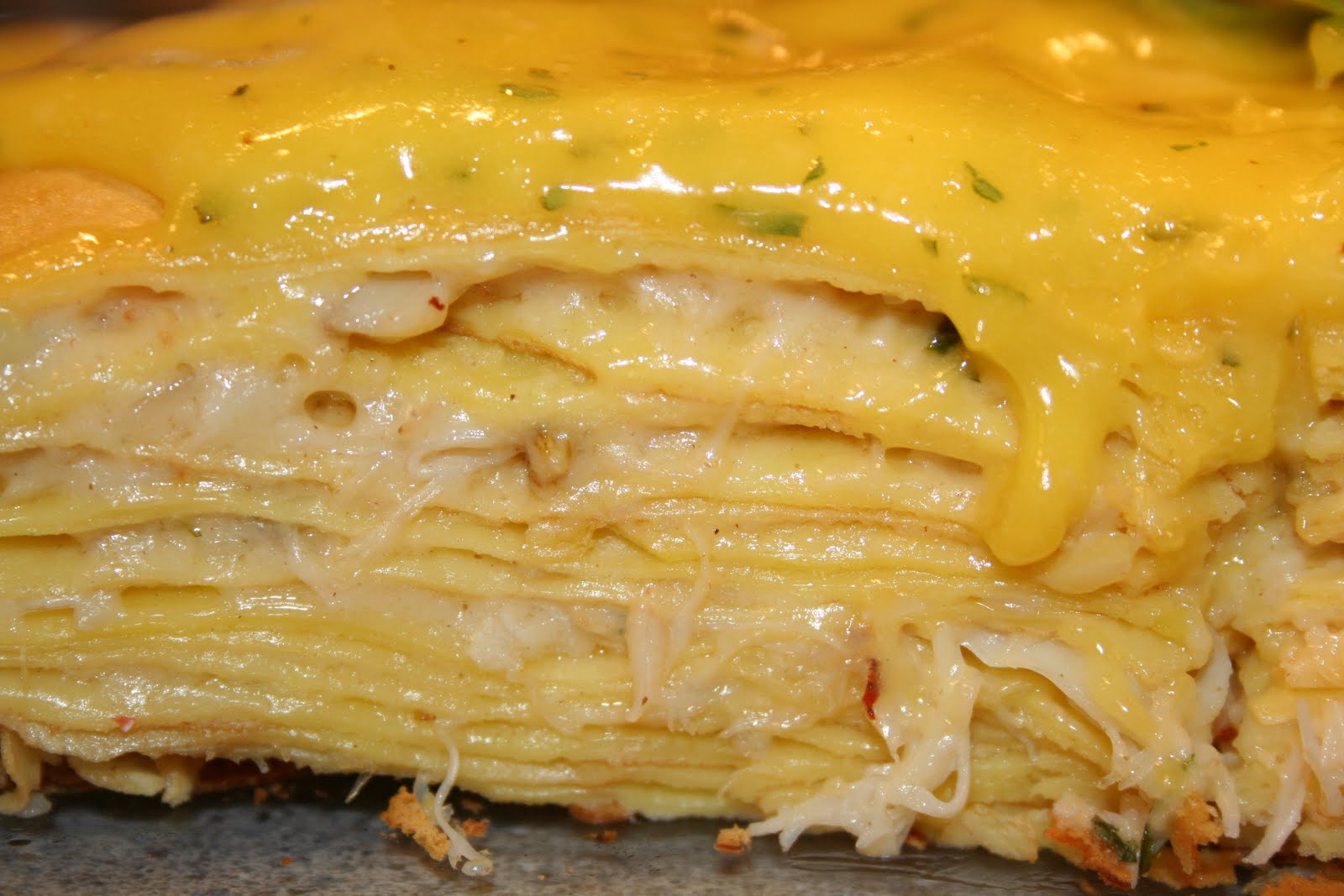 Блинный торт с сыром