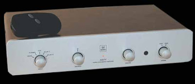 Monrio Asty Line integrated/power amp(Made in ITALY) MonrioASTY+3blog