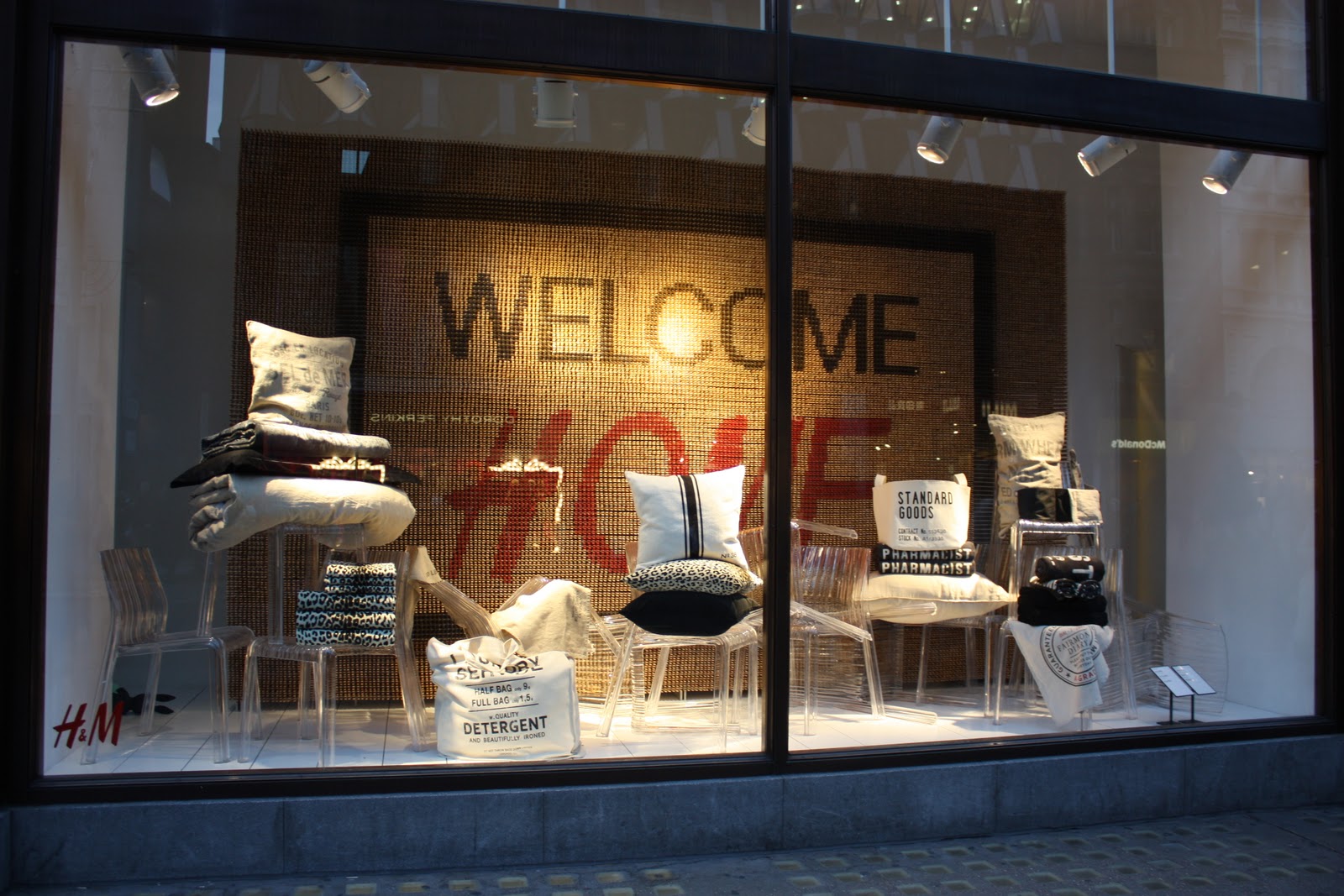 JY by Jasonyao Yao H&M AT OXFORD STREET (H&M HOME SPECIAL)