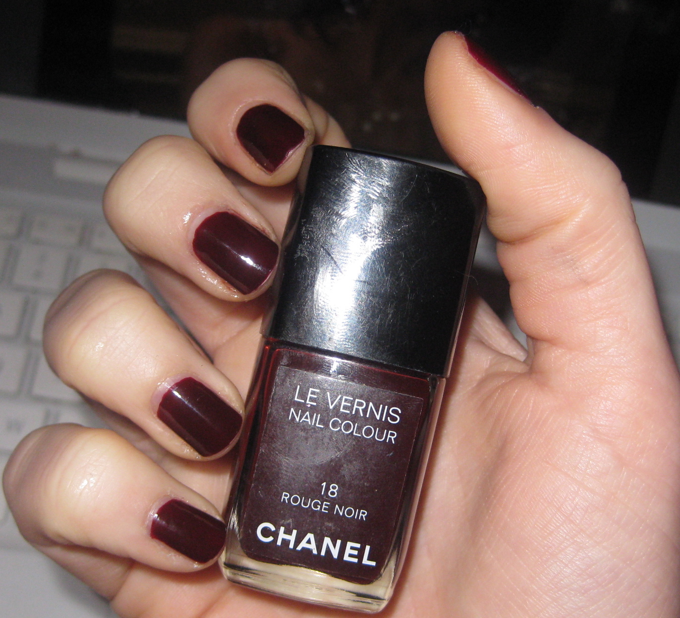 Everyone's wearing Chanel's iconic Rouge Noir nail polish for fall