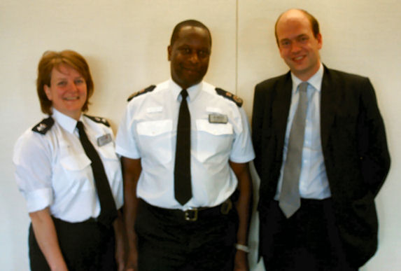 [w_Chief_Constable_Mike_Fuller.jpg]