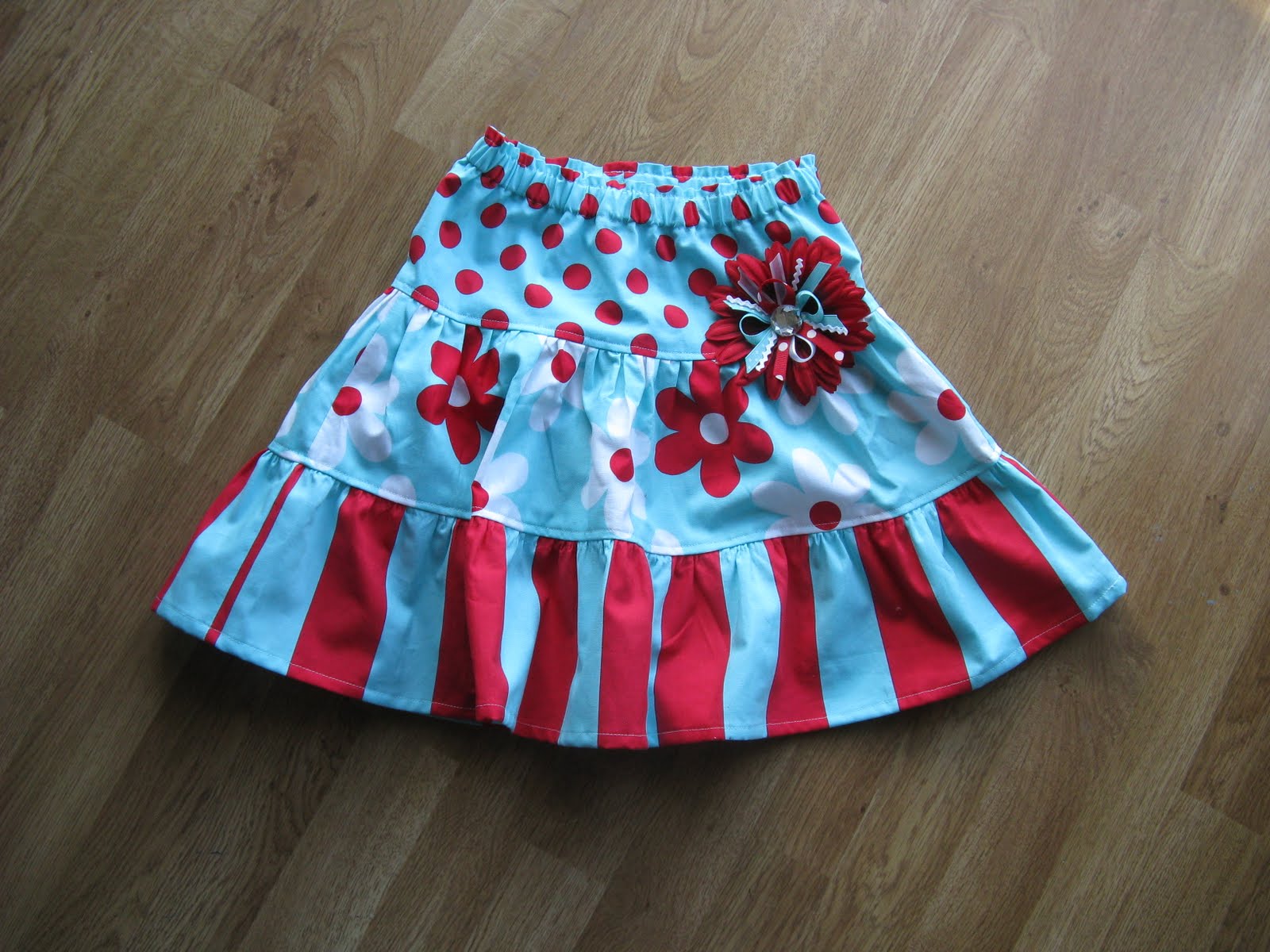 Londy Lou Boutique, LLC: Summer skirts for girls