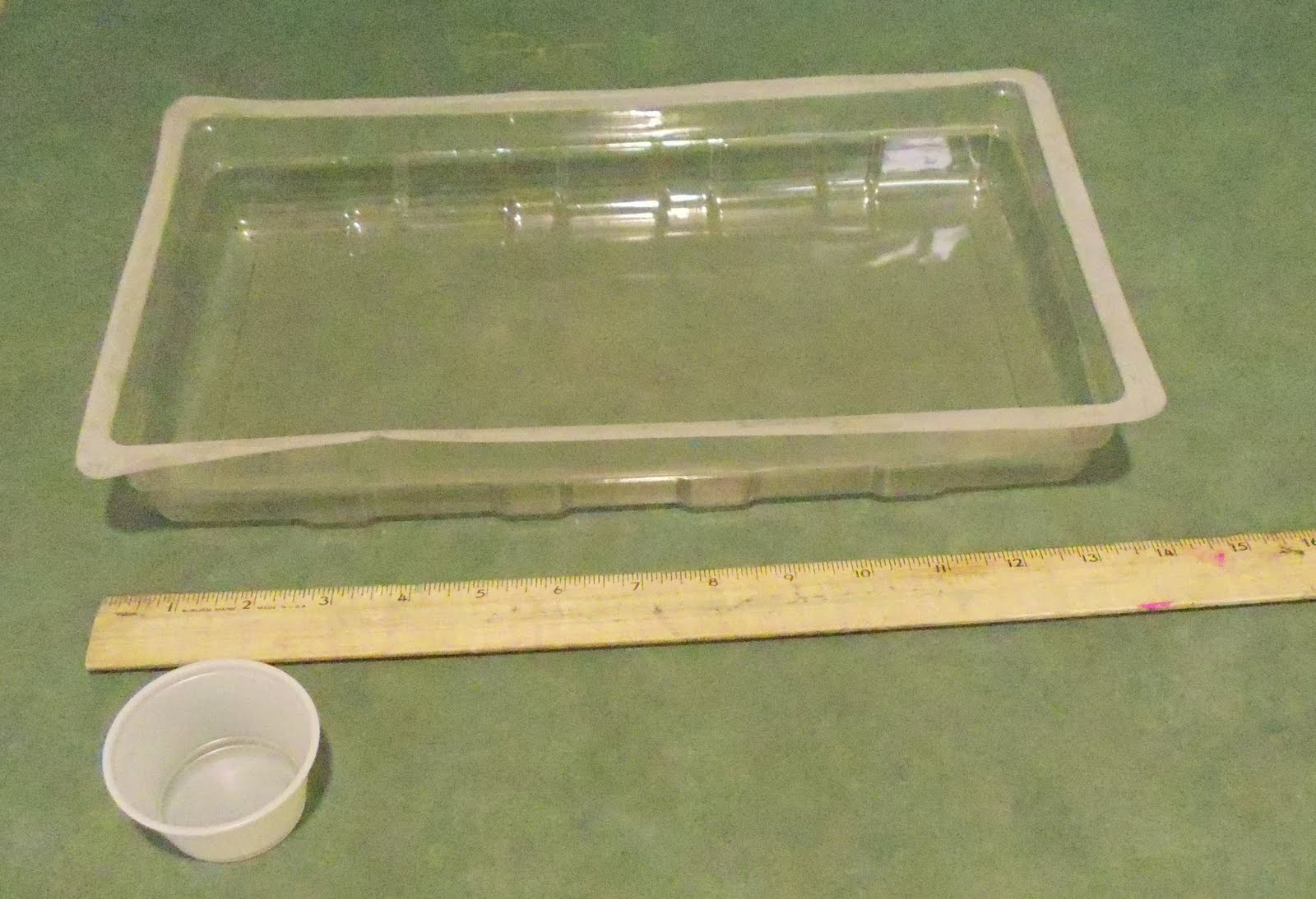 Hands, Head 'n Heart in the Artroom Simplify Tempera Paint