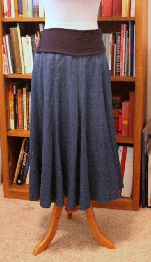 Thoughts and Thimbles: Four Easy Maternity Skirts