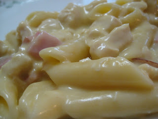 Chicken Cordon Bleu Pasta | realmomkitchen.com