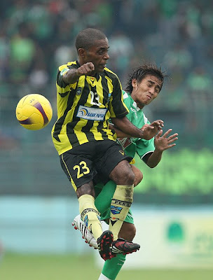 persebaya vs perseman (1-0) | tovan photo